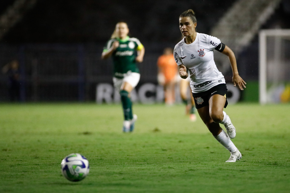 Vic Albuquerque celebra artilharia histórica do Corinthians e diz