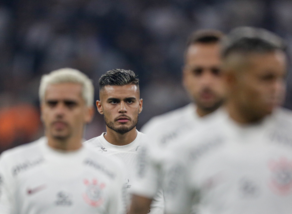 O ex-jogador Dinei apontou que os jogadores so culpados pela m fase do Corinthians