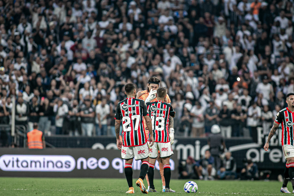 O Corinthians joga contra o So Paulo s 19h30, na Neo Qumica Arena