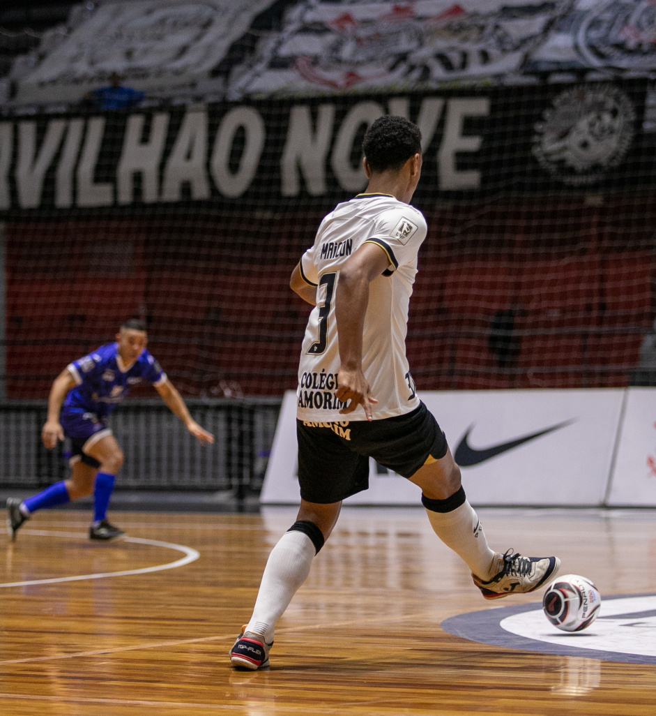 Maiquinho durante jogo entre Corinthians e Bragana pelo Paulista de Futsal