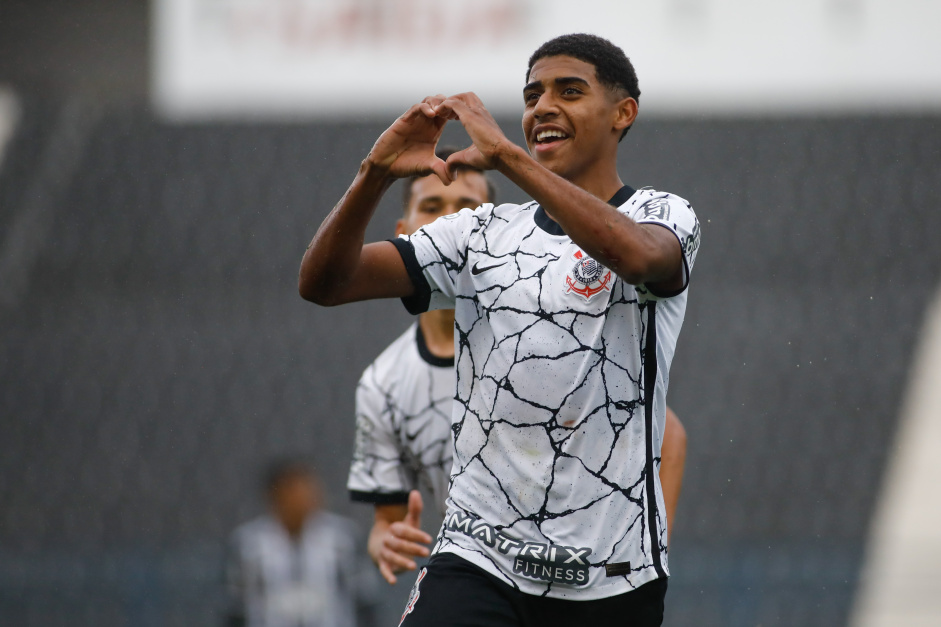 DE OLHO NELE! Com a lesão de Yuri Alberto, Gui Negão vira o novo atacante do Corinthians!