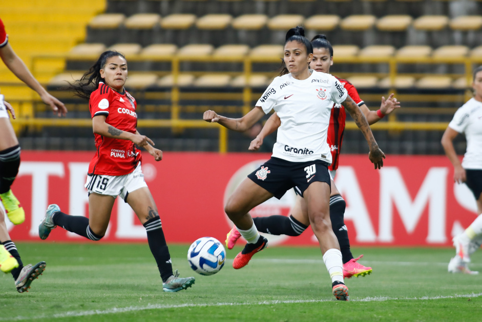 Jaqueline em ao durante estreia do Corinthians na Libertadores Feminina