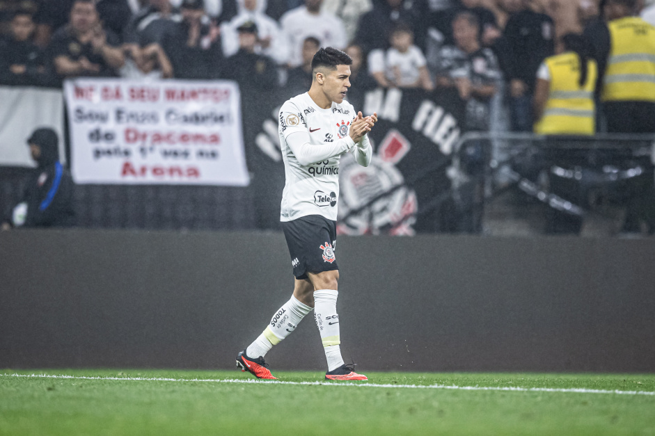 Roni faz análise realista e confia em sucesso no Corinthians: 'Não sou ...