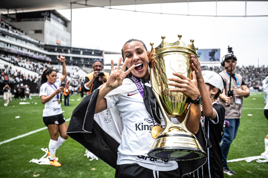 Carol Tavares tem contrato com o Corinthians at o fim de 2024