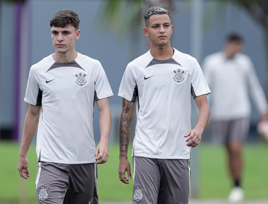 Breno Bidon e Kayke revivem parceria do futsal no Corinthians sob o comando de Diniz
