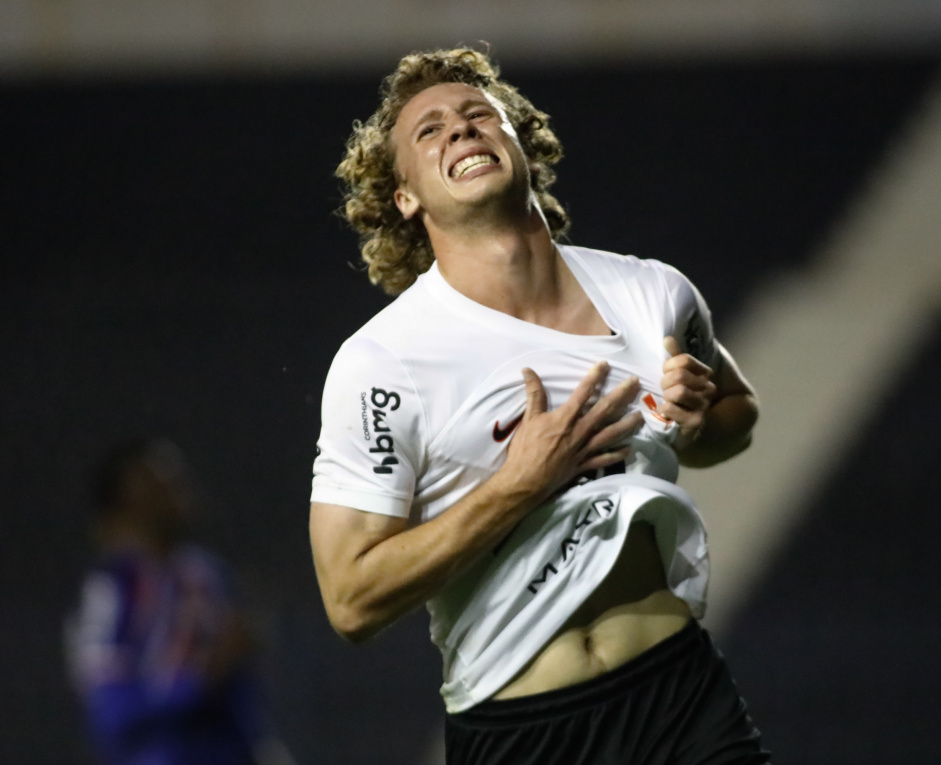Corinthians avalia futuro de atacante uruguaio e considera emprstimo