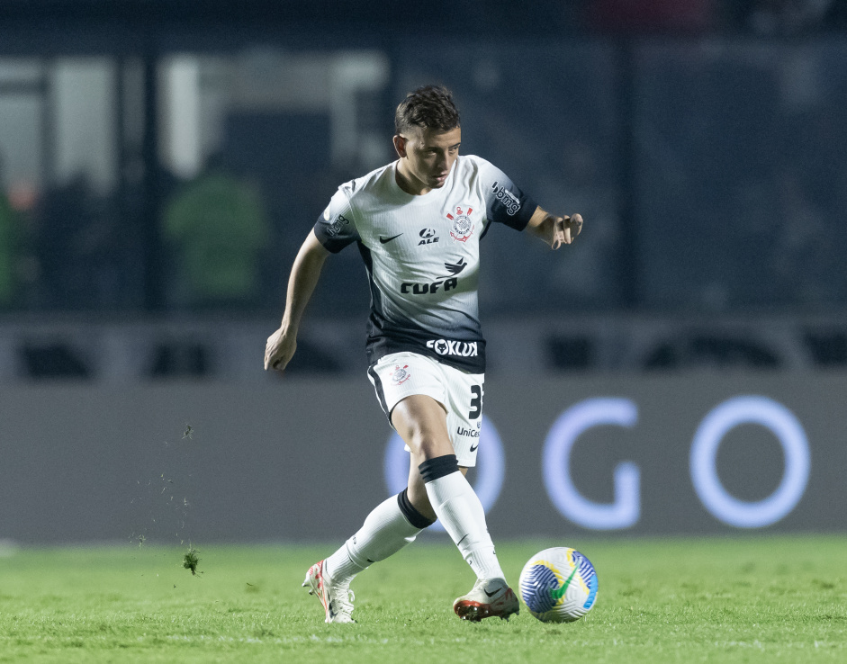 SITUAÇÃO LAMENTÁVEL! Ladrões invadem casa e roubam pertences de jogador do Corinthians