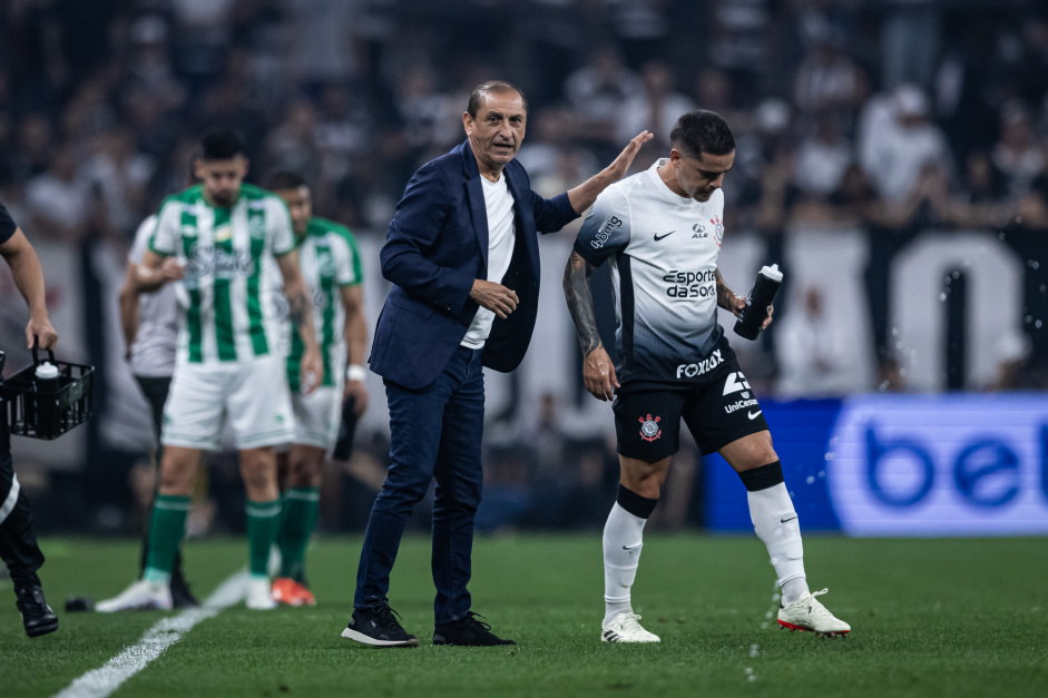 OLHANDO PARA O FUTURO! Motivo da saída de Fagner do Corinthians explicado por Ramón Díaz.