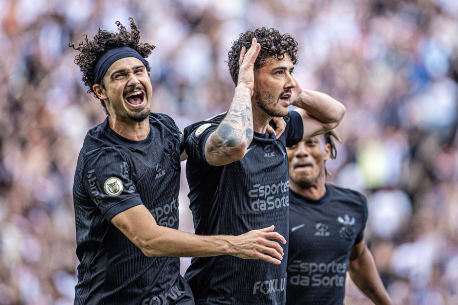 PRÓXIMO DE RENOVAÇÃO! Destaque do Corinthians deve ter seu contrato renovado!