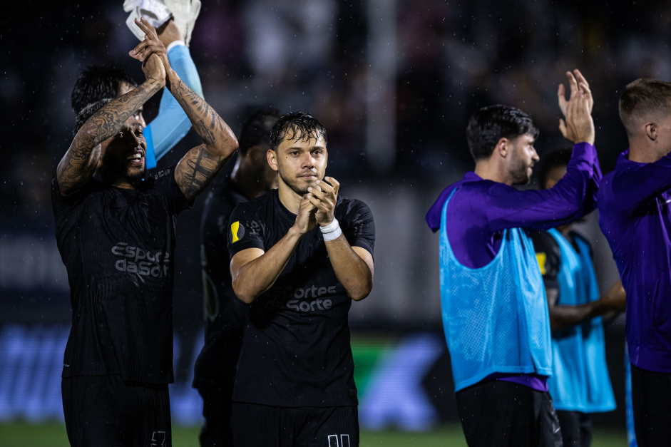Corinthians comeou o ano com vitria em cima do Red Bull Bragantino