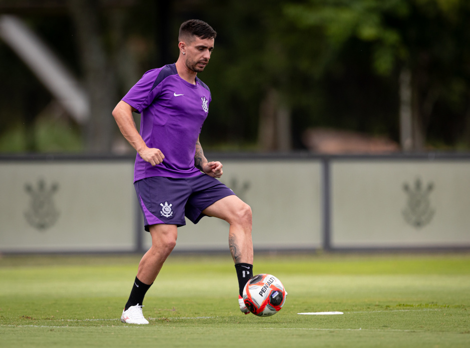 Corinthians inicia preparao para encarar o Flamengo ainda sem Dorival Jnior