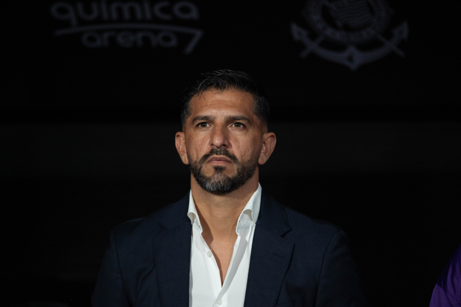 Emiliano Daz durante jogo do Corinthians