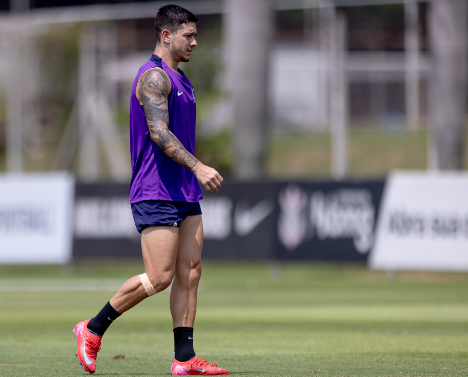 Rodrigo Garro pode ser desfalque para o Corinthians contra o Palmeiras