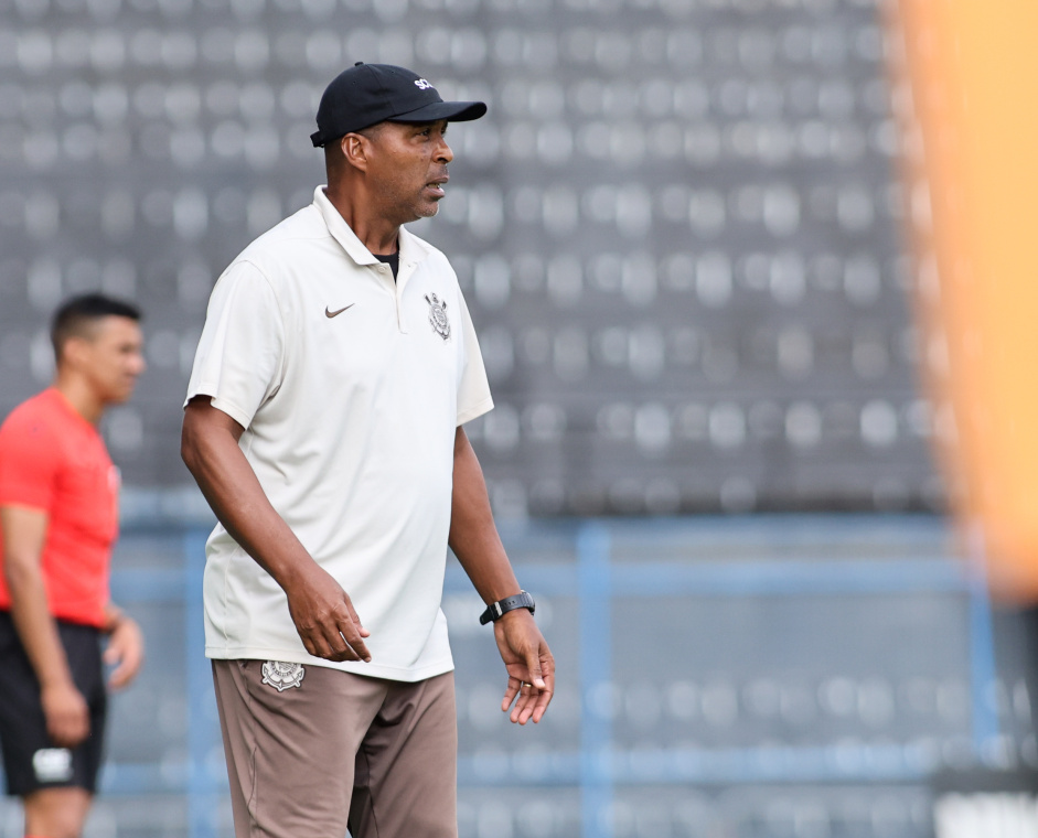 Orlando Ribeiro assume o comando tcnico do Corinthians