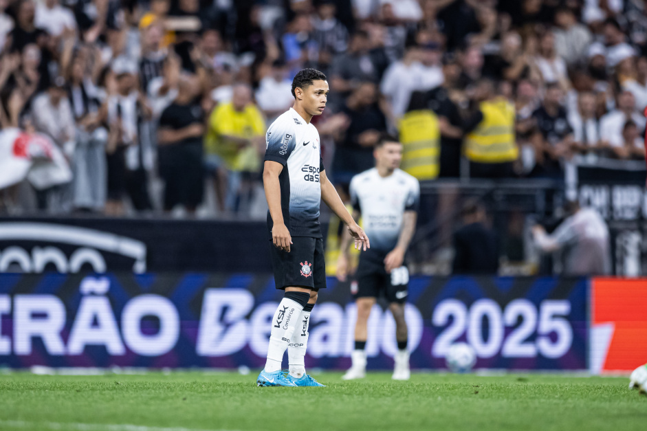 Dieguinho em sua estreia pelo profissional contra o Sport