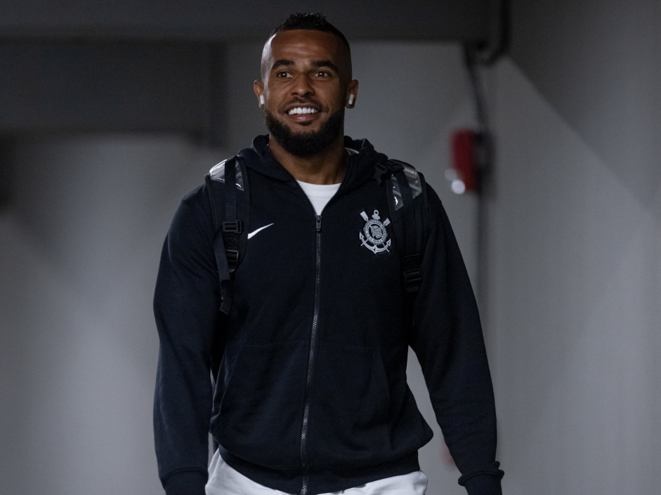 Volante não viaja e desfalca o Corinthians na estreia da Copa do Brasil