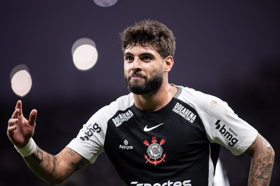 Yuri Alberto comenta gol marcado contra o Santos e celebra feito contra ex-clubes