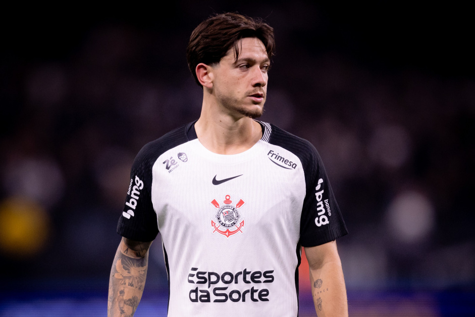 LESIONOU! Comissão técnica se preocupa com situação médica de Garro!