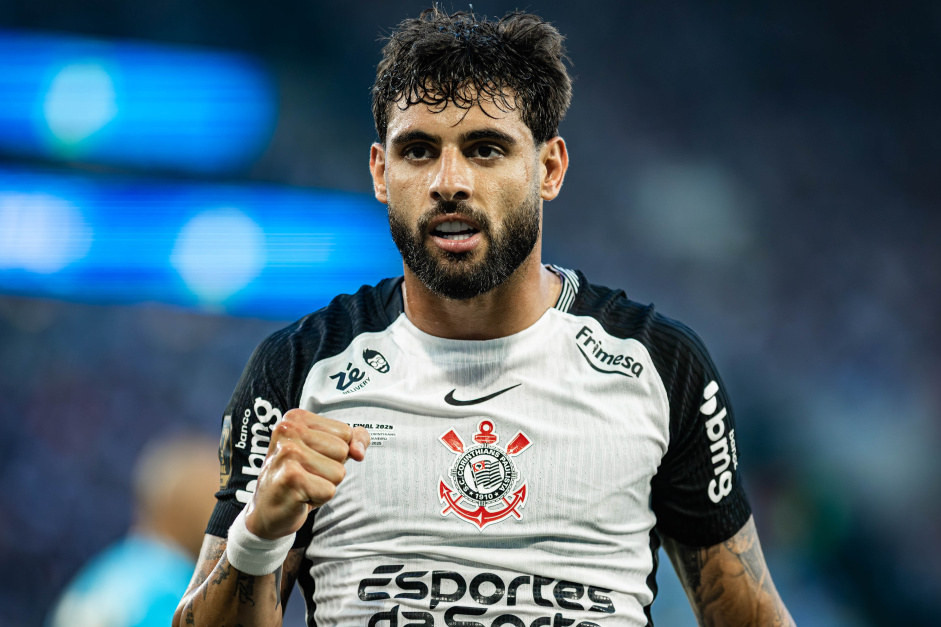 Yuri Alberto faz quatro períodos de tratamento para voltar ao Corinthians