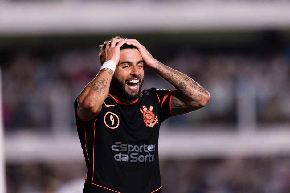 Atacante do Corinthians fala sobre papel de liderana no elenco e projeta Drbi pelo Brasileiro