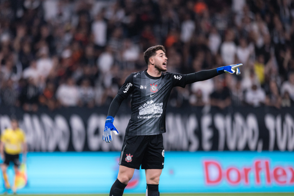 Goleiro pode voltar a ser utilizado pelo Corinthians aps 11 jogos e recuperao de leso