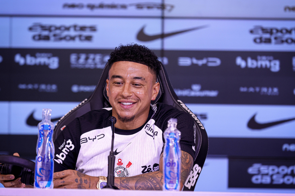 Empresrio de atacante do Grmio revela bastidores da ida de Jesse Lingard para o Corinthians