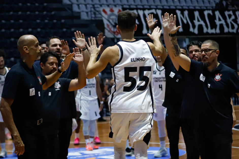 Corinthians visita o Rio Claro para quebrar sequncia de tropeos no NBB; saiba tudo