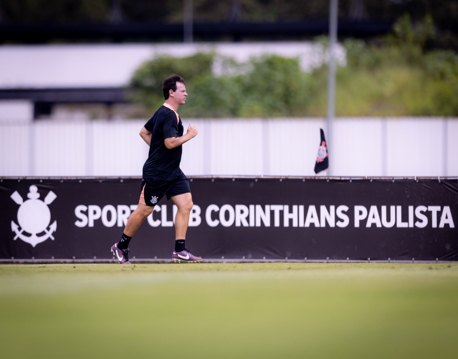 Fernando Diniz ser o terceiro tcnico do Corinthians a estrear em jogo de Libertadores; relembre
