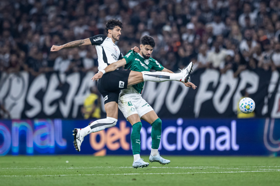 Zagueiro do Corinthians pede cautela aps expulses e destaca chegada de Fernando Diniz