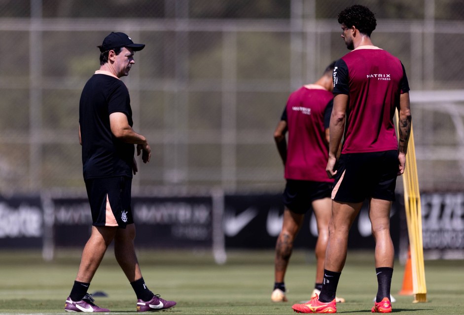 Corinthians descarta torneio amistoso e define folga na pausa da Copa do Mundo