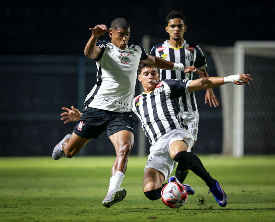 Corinthians visita o Criciúma em busca de voltar ao caminho das vitórias no Brasileiro Sub-20