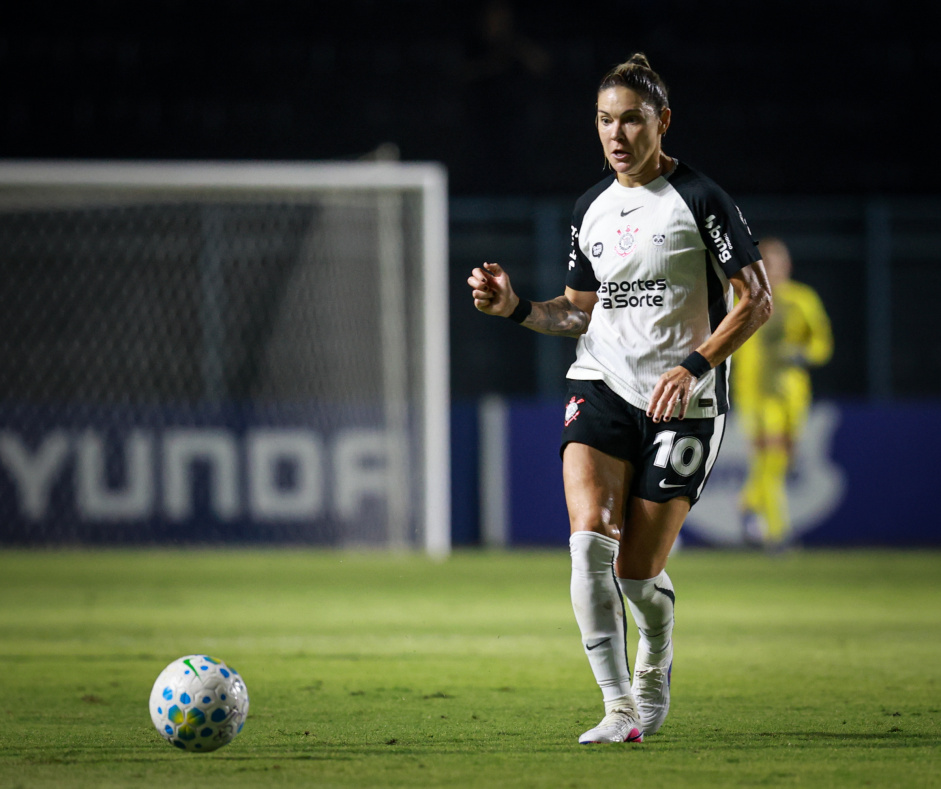 Corinthians vence o Palmeiras no fim do jogo e avana para prxima fase da Copa do Brasil