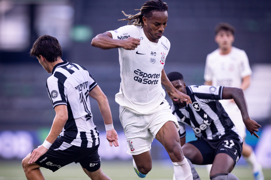 Corinthians volta zona de rebaixamento aps derrota para o Botafogo; veja a tabela