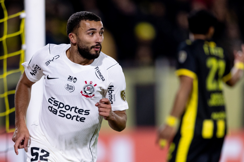 Gol em empate contra Pearol faz meia debutar em lista de artilheiros do Corinthians no ano