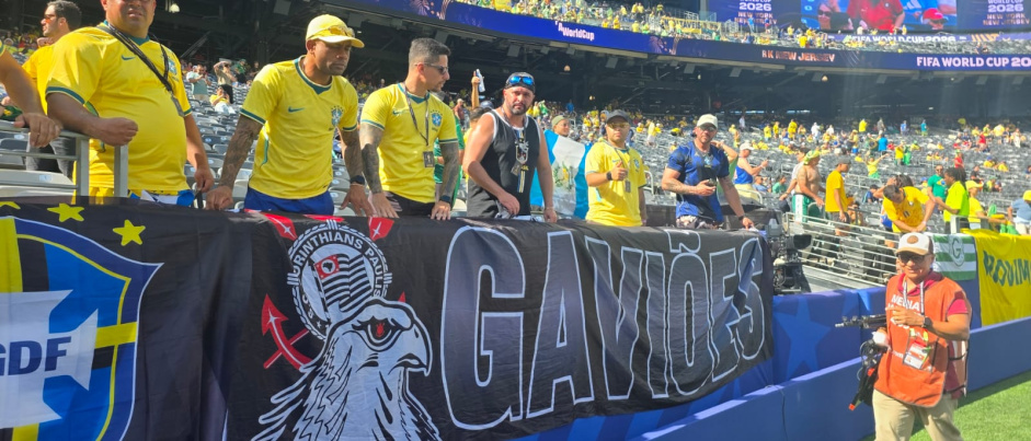 Gaviões da Fiel marca presença e apoia a Seleção Brasileira na estreia da Copa do Mundo!